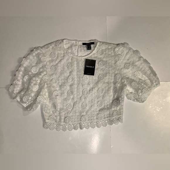 Forever 21 Tops - Forever 21 Floral Lace White Blouse